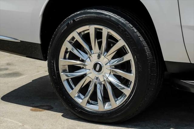 2022 Cadillac Escalade ESV 4WD Premium Luxury