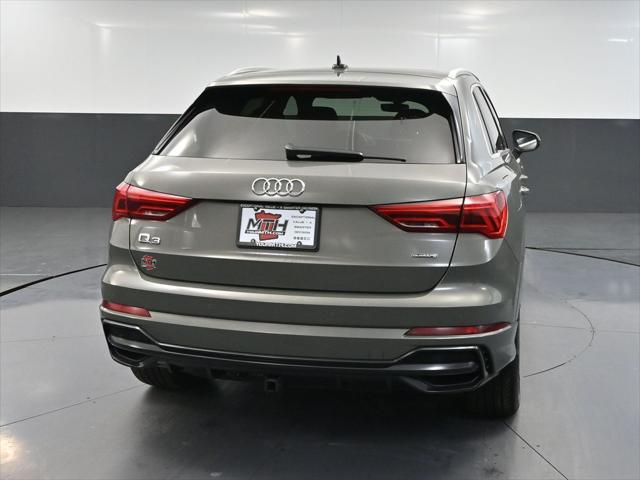 2022 Audi Q3 Premium 45 TFSI S line quattro Tiptronic