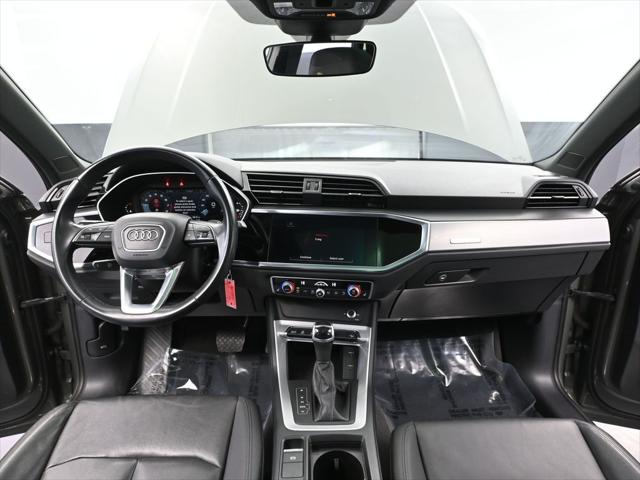 2022 Audi Q3 Premium 45 TFSI S line quattro Tiptronic