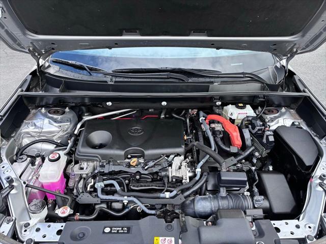 2021 Toyota RAV4 Hybrid LE