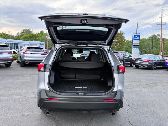 2021 Toyota RAV4 Hybrid LE