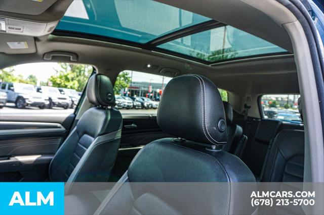 2022 Volkswagen Atlas 3.6L V6 SEL Premium R-Line