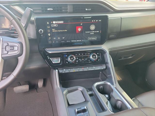 2024 GMC Sierra 2500HD 4WD Crew Cab Standard Bed Denali