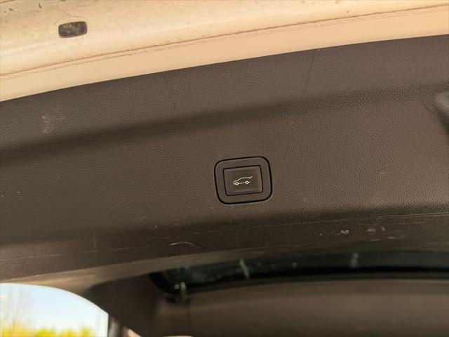 2025 GMC Yukon XL 4WD Denali