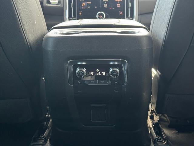 2025 GMC Yukon XL 4WD Denali