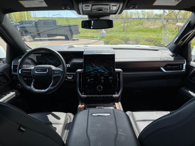 2025 GMC Yukon XL 4WD Denali