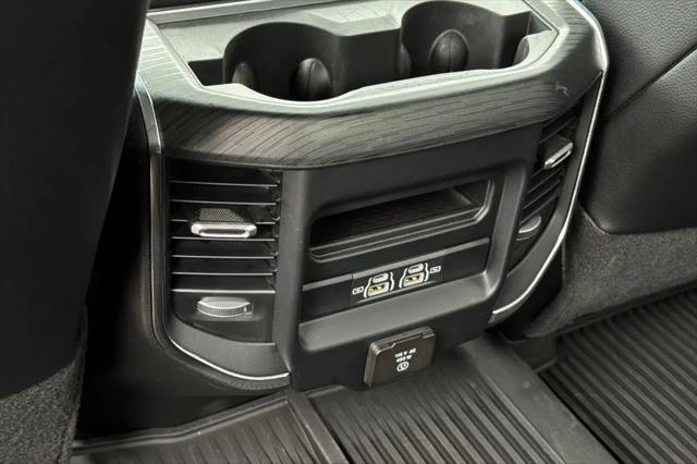 2024 Ram 3500 Laramie Crew Cab 4x4 8' Box