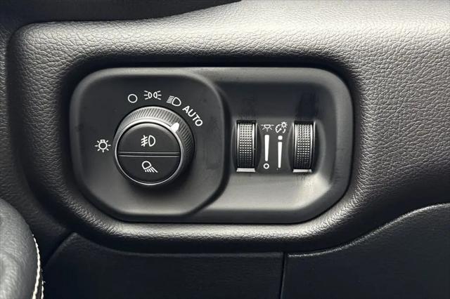 2024 Ram 3500 Laramie Crew Cab 4x4 8' Box