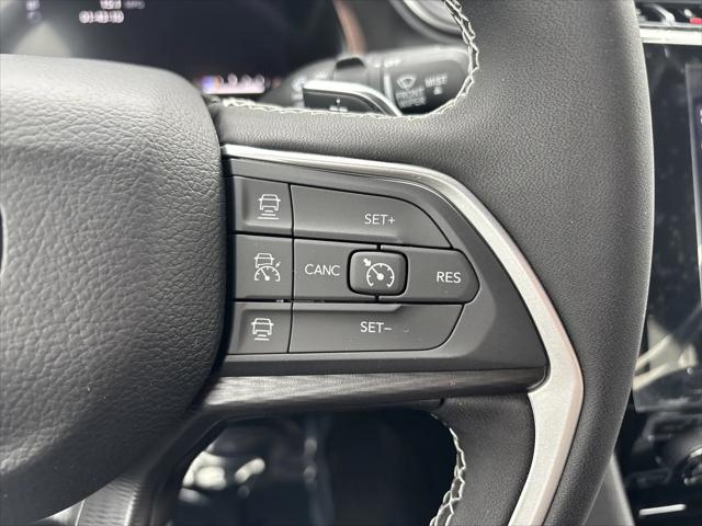 2026 Jeep Grand Cherokee Laredo 4x4