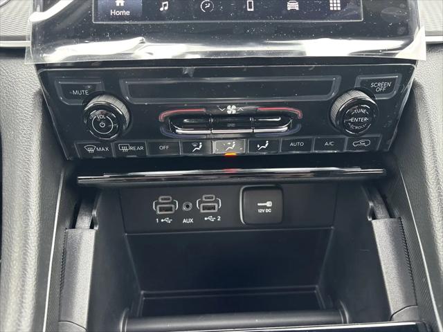2026 Jeep Grand Cherokee Laredo 4x4