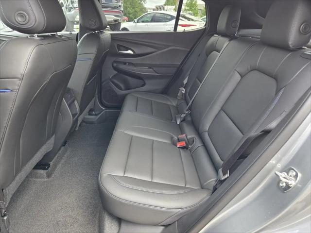 2026 Buick NV Sport Touring FWD