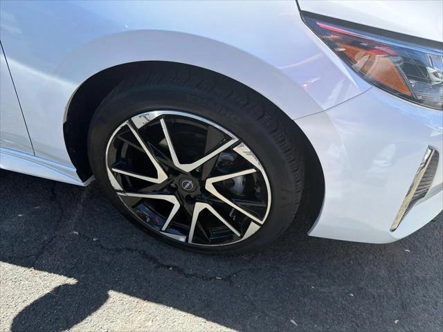 2024 Nissan Sentra SR Xtronic CVT