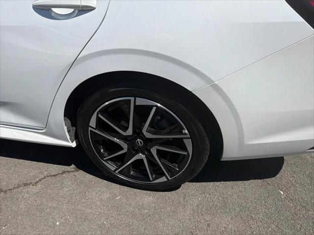 2024 Nissan Sentra SR Xtronic CVT