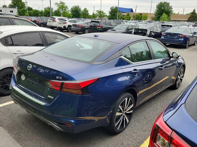 2021 Nissan Altima SR Intelligent AWD