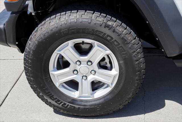 2022 Jeep Wrangler Sport S 4x4
