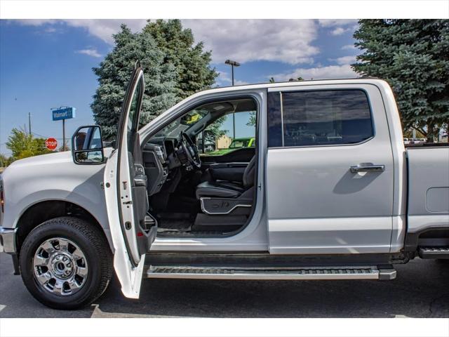 2023 Ford F-250 LARIAT
