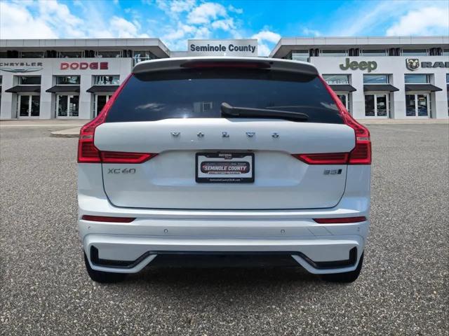 2024 Volvo XC60 B5 Plus Dark Theme