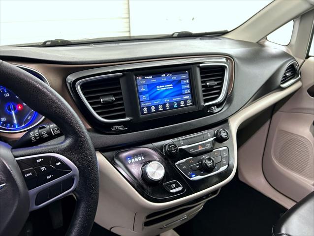 2020 Chrysler Voyager LXI