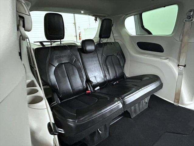2020 Chrysler Voyager LXI