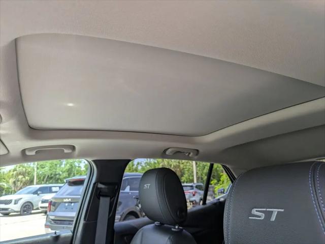 2025 Buick Encore GX Sport Touring FWD