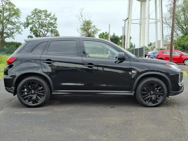 2025 Mitsubishi Outlander Sport LE