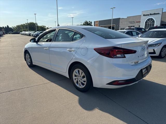 2020 Hyundai Elantra SE