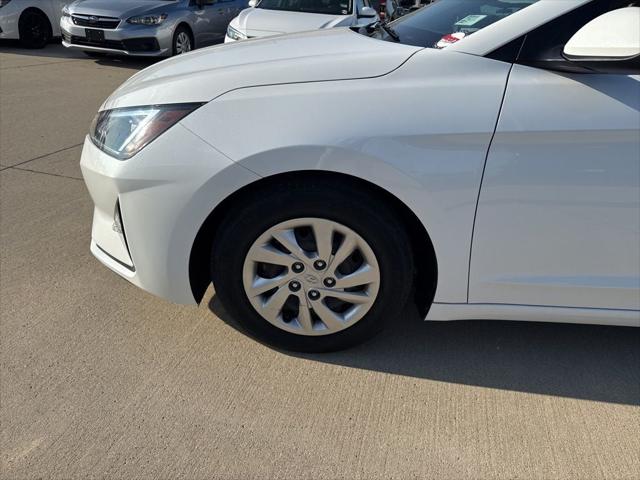 2020 Hyundai Elantra SE