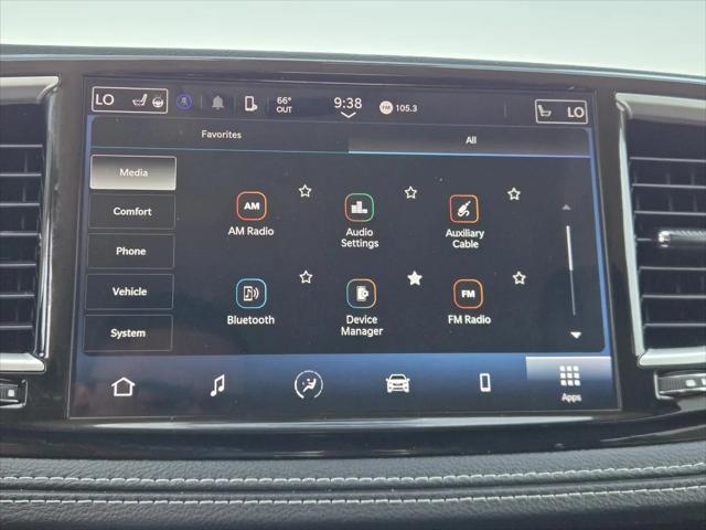 2023 Chrysler Pacifica Hybrid Touring L