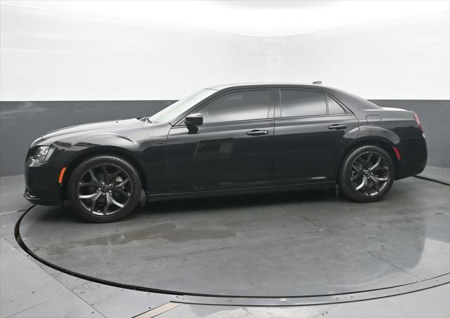2022 Chrysler 300 Touring