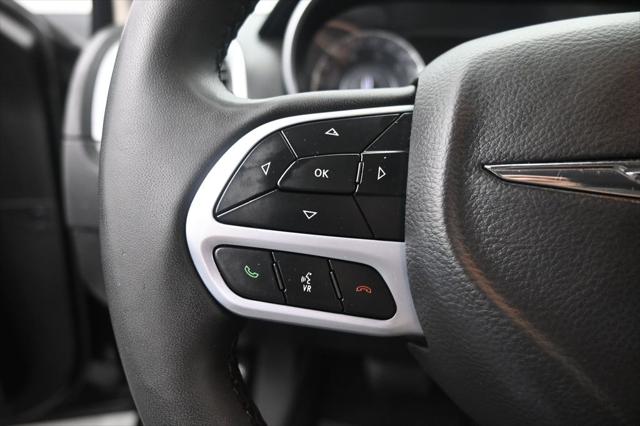 2022 Chrysler 300 Touring
