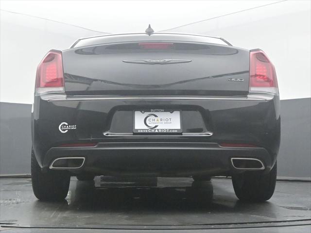 2022 Chrysler 300 Touring