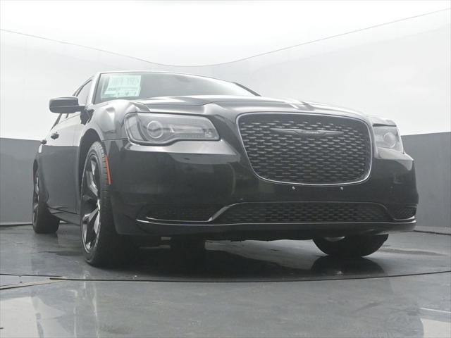 2022 Chrysler 300 Touring