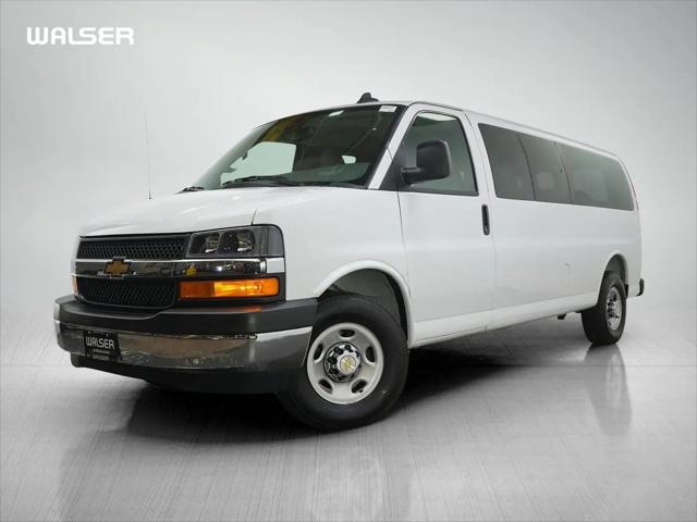 2025 Chevrolet Express Passenger RWD 3500 Extended Wheelbase LT for sale in Burnsville, MN