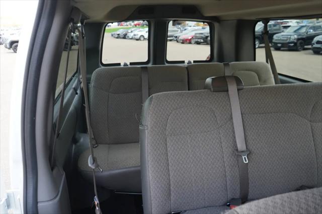 2025 Chevrolet Express Passenger RWD 3500 Extended Wheelbase LT