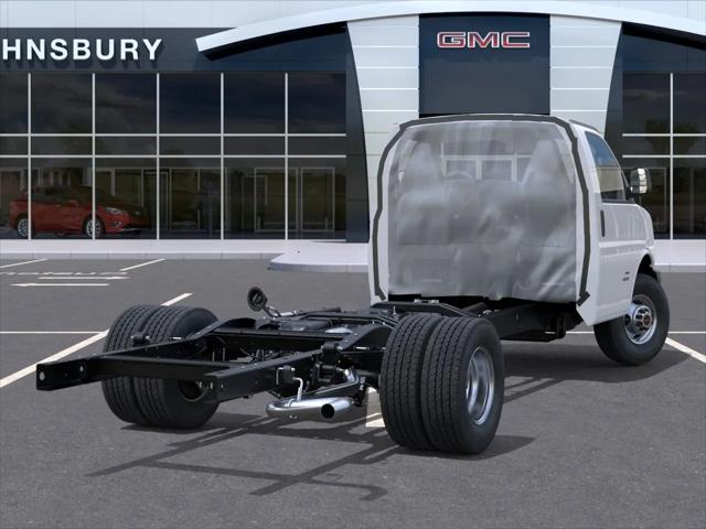 2026 GMC Savana Cutaway Work Van