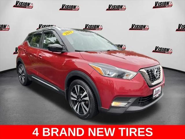 2019 Nissan Kicks SR