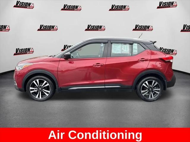 2019 Nissan Kicks SR