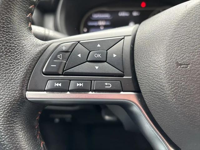 2019 Nissan Kicks SR