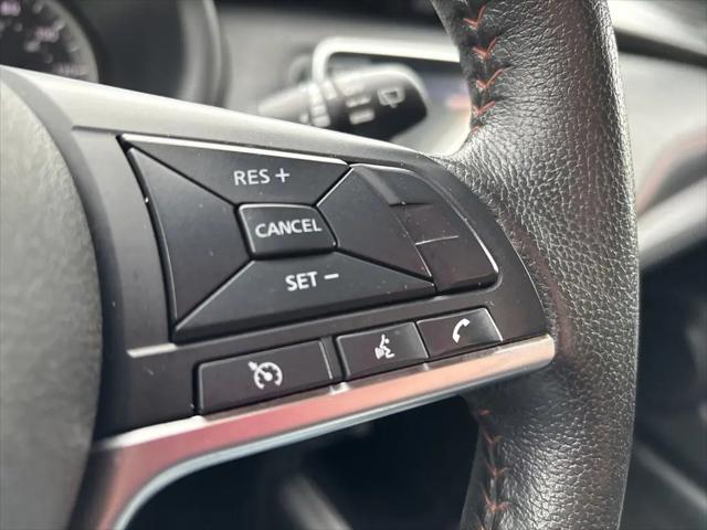 2019 Nissan Kicks SR