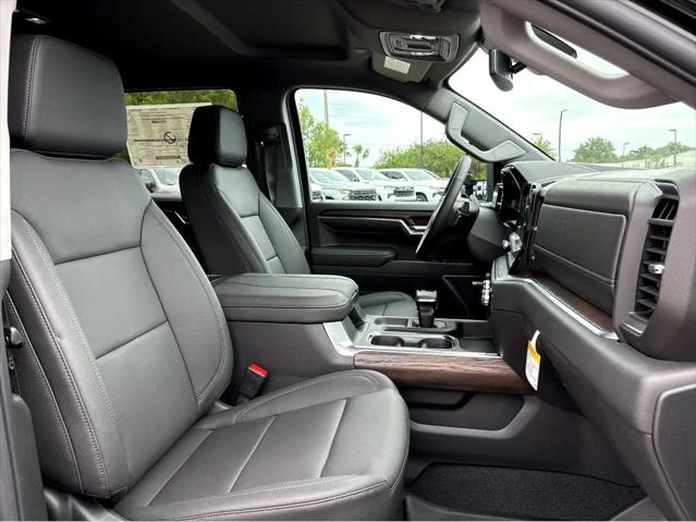 2026 GMC Sierra 1500 Crew Cab, Short Bed, SLT, 4WD
