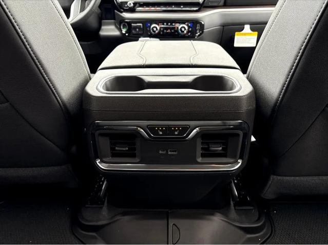 2026 GMC Sierra 1500 Crew Cab, Short Bed, SLT, 4WD