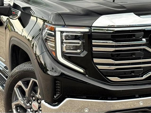 2026 GMC Sierra 1500 Crew Cab, Short Bed, SLT, 4WD