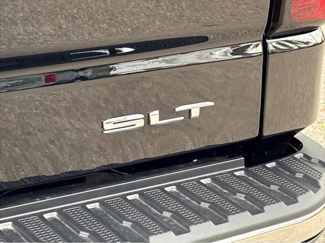 2026 GMC Sierra 1500 Crew Cab, Short Bed, SLT, 4WD