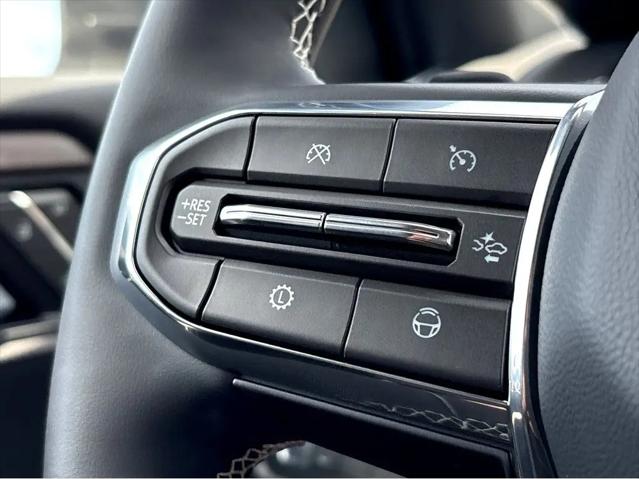 2026 GMC Acadia Denali AWD