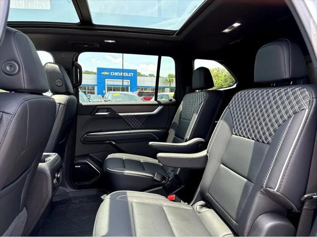 2026 GMC Acadia Denali AWD