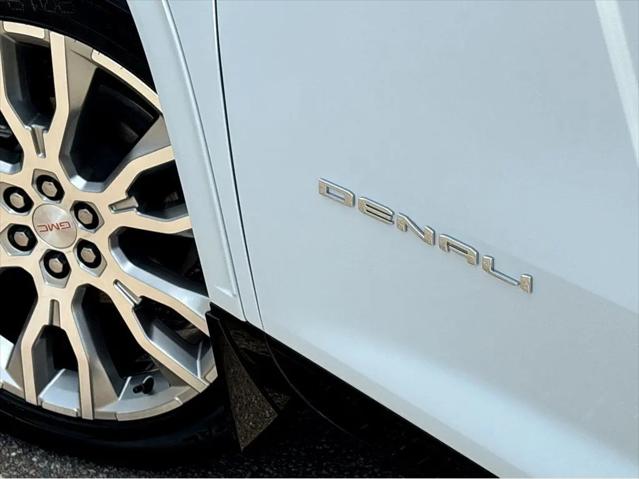 2026 GMC Acadia Denali AWD