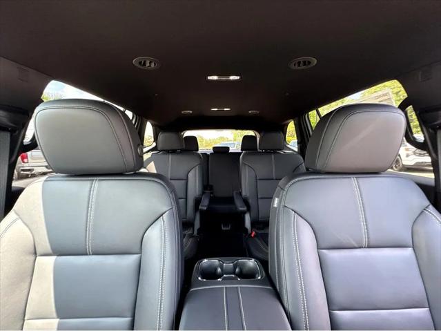 2026 GMC Acadia Elevation AWD