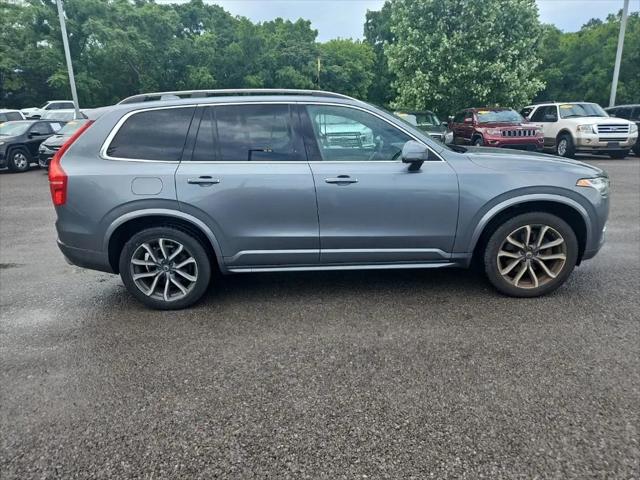 2019 Volvo XC90 T6 Momentum