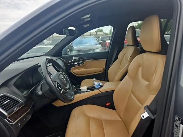 2019 Volvo XC90 T6 Momentum