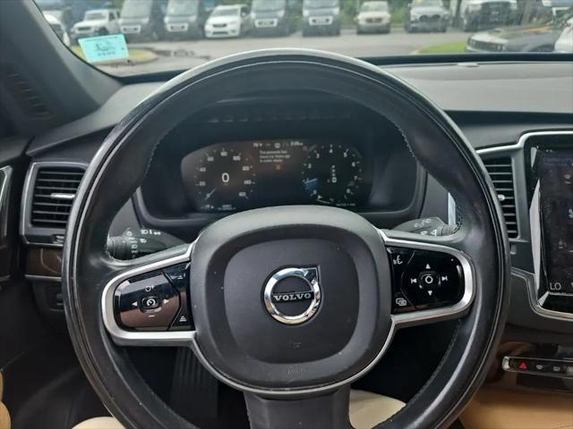 2019 Volvo XC90 T6 Momentum